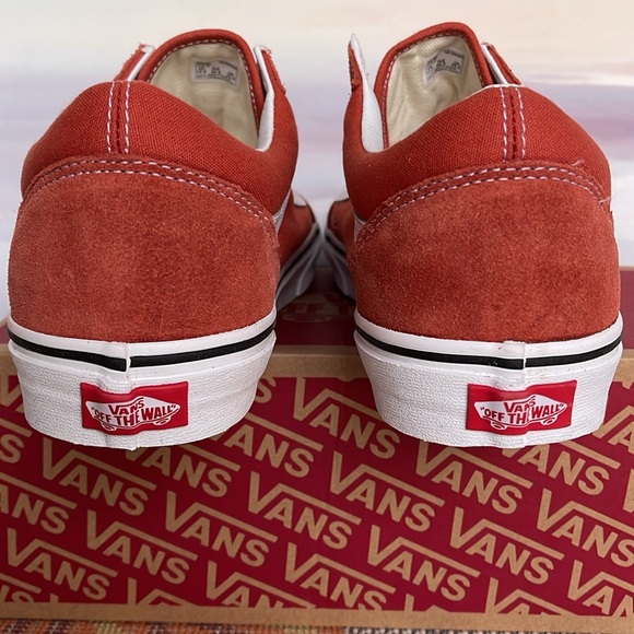 Vans Men’s Old Skool Vr3
Color Theory Burnt Ochre
VN0005UFGWP
Sneakers - Picture 13 of 16